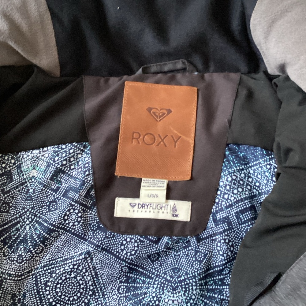 Roxy Black Insulated Waterproof Jacket - image 2